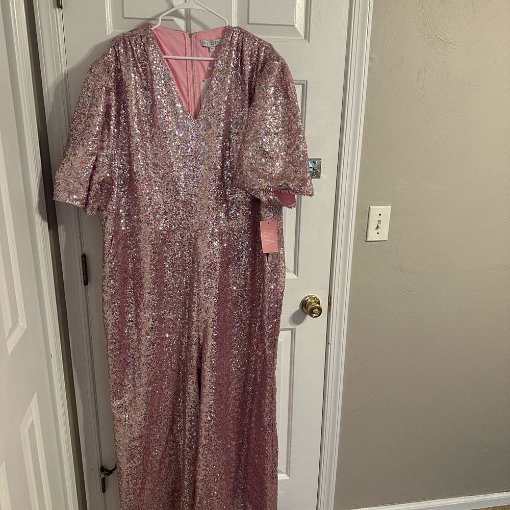 Ivy City Co Bejeweled Jumpsuit in Pink new with tags